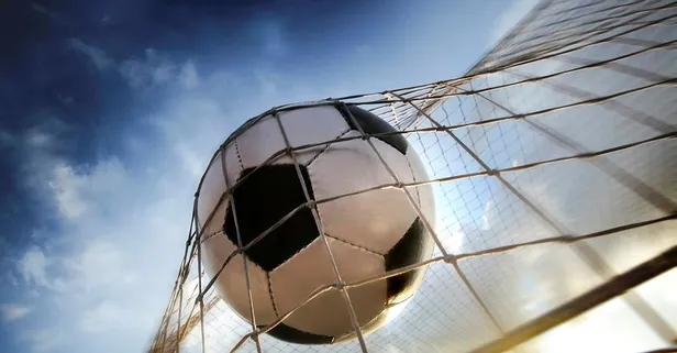 Takvim transferin sinyalini vermişti... Galatasaray'ın Nijeryalı futbolcusu Jesse Sekidika Konyaspor ile sözleşme imzaladı