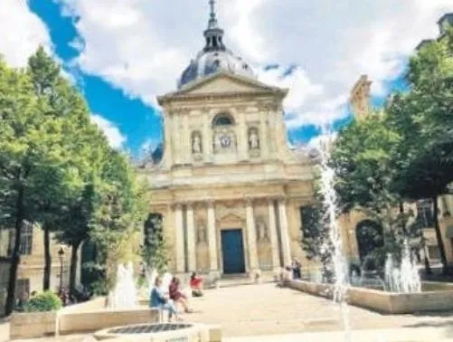 tarladan-fransaya-buyuk-gurur-babasindan-habersiz-okuyup-sorbonneda-doktora-yapan-sultan-hikayesini-kitap-hali-1692223809979.jpeg Tarladan Fransa'ya büyük gurur! Babasından habersiz okuyup Sorbonne'da doktora yapan Sultan hikayesini kitaplaştırdı-2