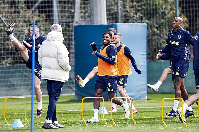 Galatasaray istemedi Fenebahçe transferde bombayı patlatıyor! - 7