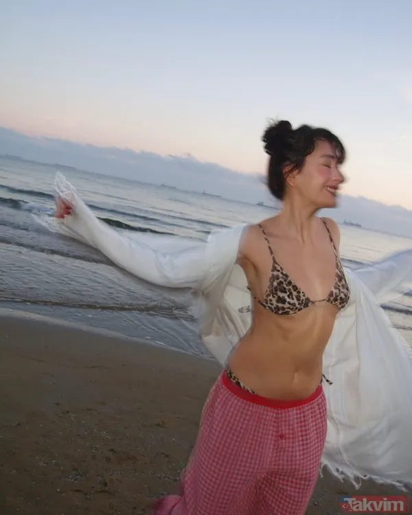 Neslihan Atagül sabahın 5’inde leopar desenli bikinisiyle kumsalda! Art arda paylaşıp sosyal medyayı salladı! - 8
