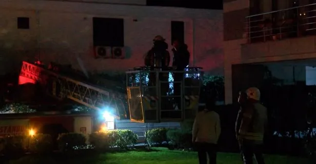Kadıköy’de 10 katlı binada yangın! Dumandan etkilenen 4 kişi itfaiye ekipleri tarafından kurtarıldı