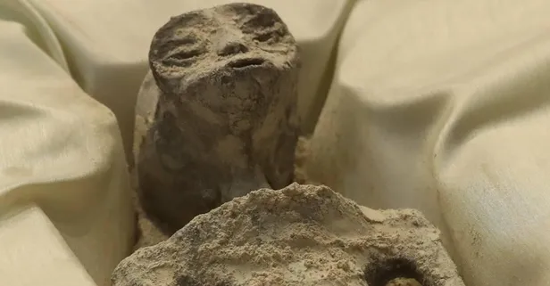 Dünya Meksika'da sergilenen uzaylıları konuşuyor! UFO'ların perde arkasındaki gerçek ortaya çıktı: Her şey bir kurgu mu?