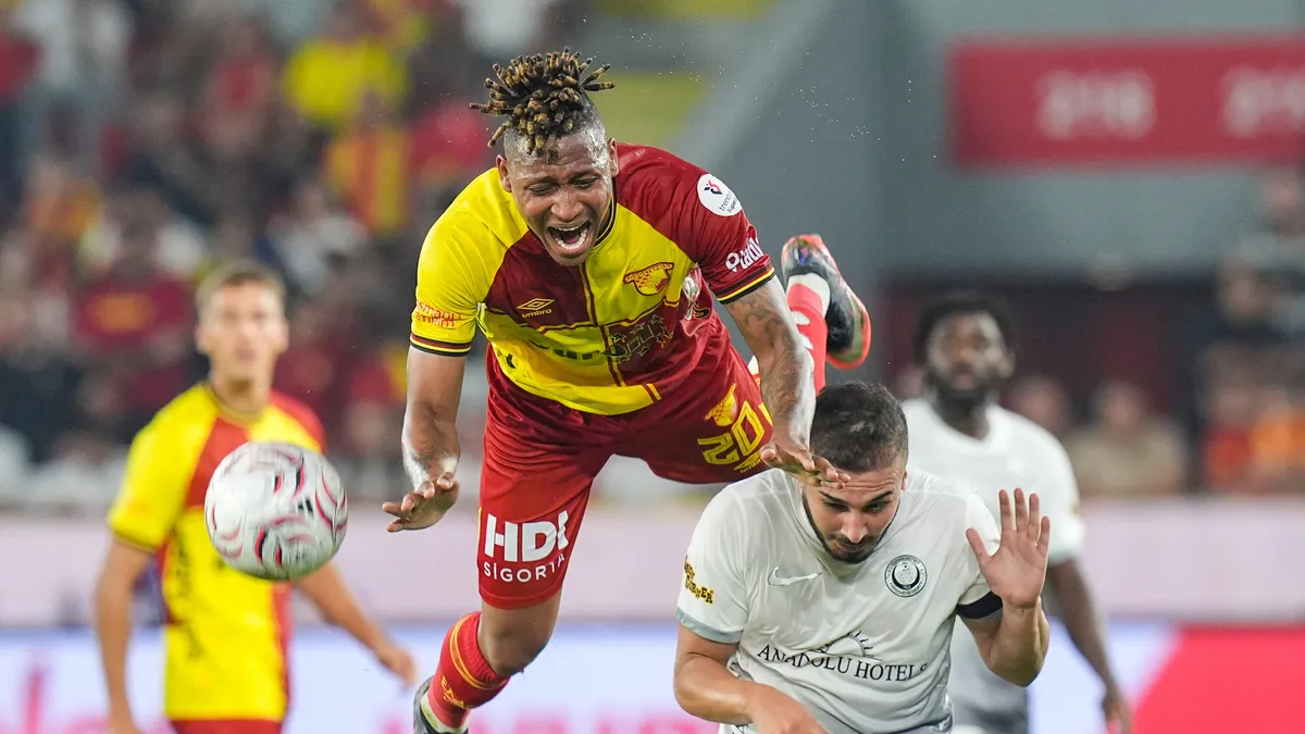 Gençlerbirliği İzmir'de Göztepe'yi 1-0 yenerek maç fazlasıyla liderliğe yükseldi