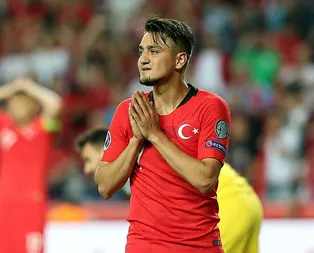 Son dakika haberi: İzlanda maçı öncesi Milli Takıma Cengiz Ünderden kötü haber