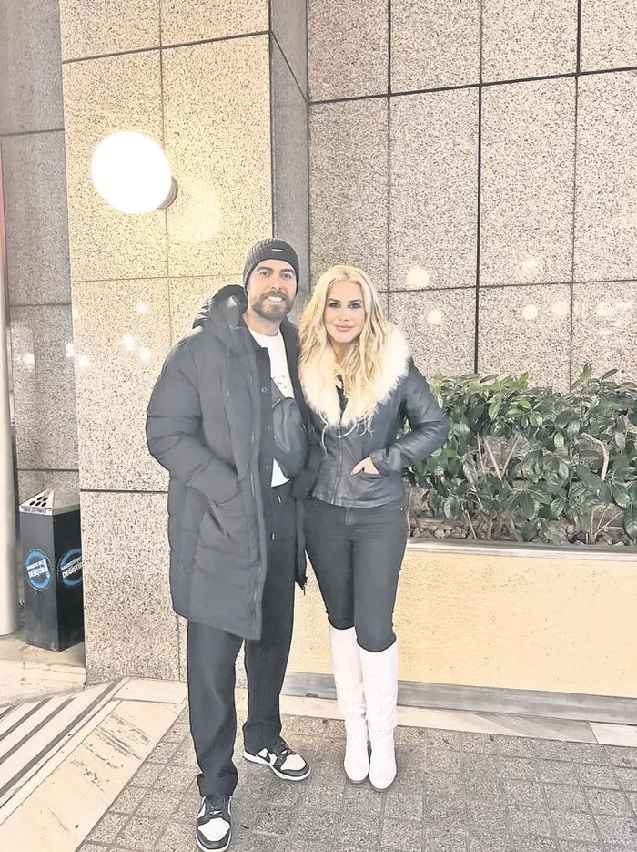 Sahnede fenalaşan Bülent Ersoy sevenlerini korkuttu