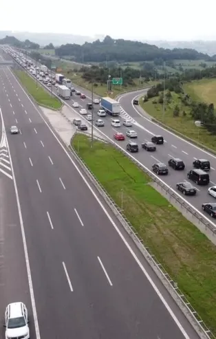 Tatilcilerin dönüş yolunda! Bolu'da trafik yoğunlaştı