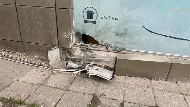 Gaziosmanpaşa'da TÜGVA binasına bombalı saldırıyı düzenleyen çarşaflı kim?-2