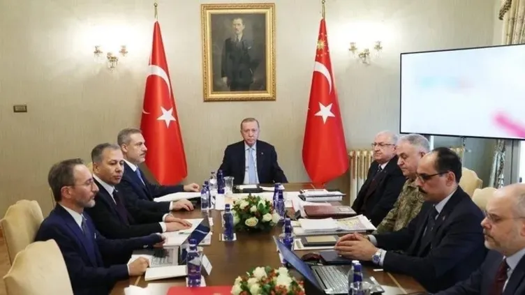 Güvenlik zirvesi sonrası kritik açıklama! "Teröristan" kurulmasına kesinlikle izin vermeyeceğiz