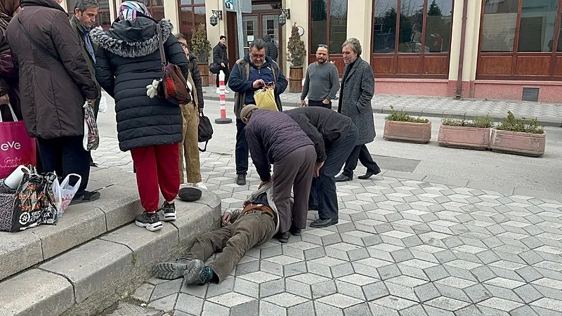 Eskişehir'de kahreden olay! Ölüm yürürken kapısını çaldı: Kalp krizi geçiren adam hayatını kaybetti (DHA)