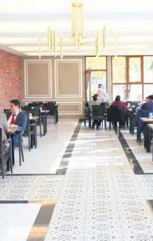 CHP'li Safranbolu Belediye Başkanı Elif Köse kendi sosyal tesislerinde yemekten zehirlendi