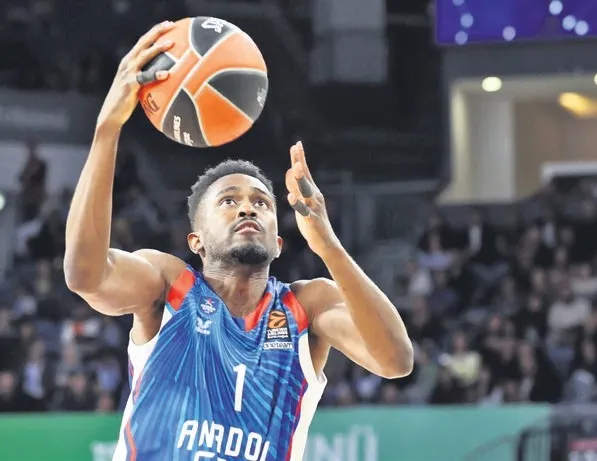 Anadolu Efes Beaubois’yı duyurdu