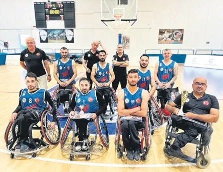 Büyük bir gurur yaşıyoruz