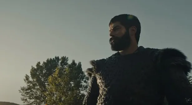 hos-geldin-orhan-bey-kurulus-osman-62-bolum-2-fragmani-gozunu-daldan-budaktan-sakinmayacak-1623137180354.jpg Hoş geldin Orhan Bey! Kuruluş Osman 62. bölüm 2. fragmanı: Gözünü daldan budaktan sakınmayacak-4