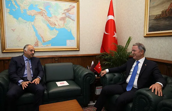 son-dakika-milli-savunma-bakani-hulusi-akar-katarli-mevkidasiyla-gorustu-1595259825315.jpg Son dakika: Milli Savunma Bakanı Hulusi Akar Katarlı mevkidaşıyla görüştü-4