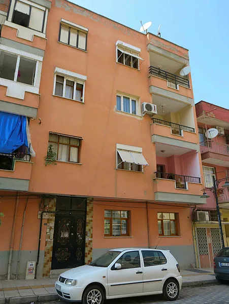 5-gundur-kaybolan-tavsan-dustugu-apartman-boslugundan-kurtarilinca-sahibi-gozyaslarina-boguldu-1600791887834.jpg 5 gündür kaybolan tavşan, düştüğü apartman boşluğundan kurtarılınca sahibi gözyaşlarına boğuldu-4