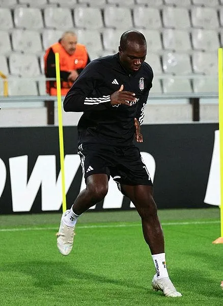 besiktasi-18-gunluk-surecte-zorlu-karsilasmalar-bekliyor-6-mac-oynayacak-kartala-adana-demir-ve-konya-gibi-ser-1695246370059.jpeg Beşiktaş'ı 18 günlük süreçte zorlu karşılaşmalar bekliyor! 6 maç oynayacak Kartal’a Adana Demir ve Konya gibi sert rakip...-2