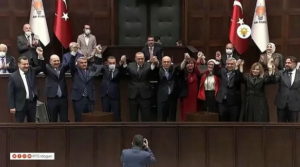 Meclis'teki sandalye sayısı değişti! TBMM'nin son sandalye dağılımına göre hangi partinin kaç milletvekili var?-4