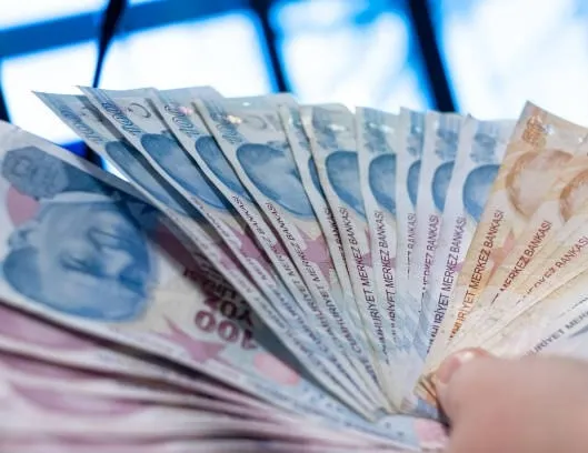 Emekliye-işçiye çifte bayram