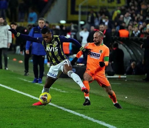fenerbahce-1-1-alanyaspor-mac-sonucu-1581190742376.jpeg