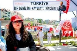 Dünürü açlık grevinde