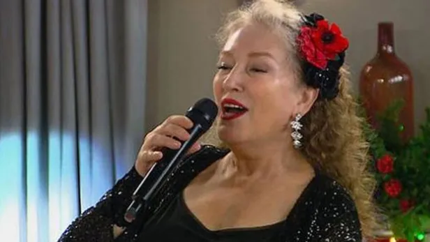 Suzan Kardeş kimdir? Suzan Kardeş kaç yaşında, nereli, şarkıları neler?-3