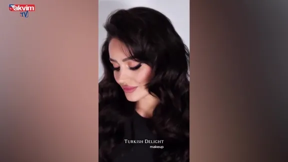 Elif Buse Doğan'dan Türkan Şoray makyajı!