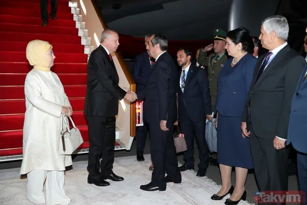 Başkan Erdoğan Tacikistan'da böyle karşılandı - 1