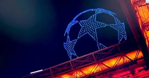 Galatasaray’dan Başakşehir maçı sonrası drone şov!