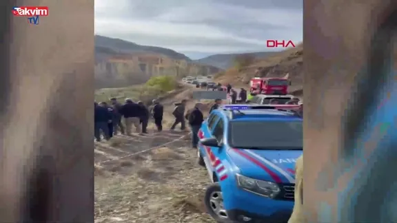 Konya'da öğrenci servisi, uçuruma yuvarlandı: 14 yaralı