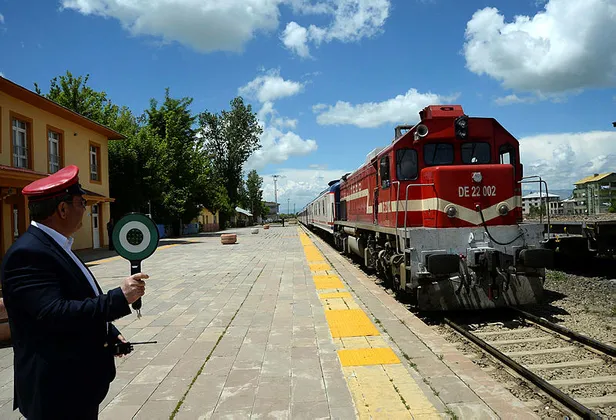 Doğu Ekspresi ve Turizm Ekspresi'nde talep patlaması! Tek kişilik bilet bakın kaç lira oldu!-2