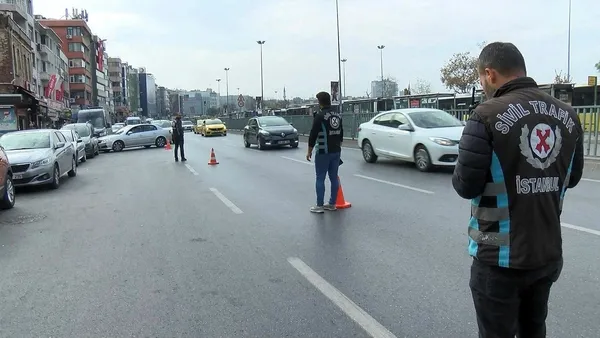 1667219618951.jpeg Ceza yiyen taksiciden meslektaşlarına tuhaf tepki: Hepsi gaspçının şerefsizin teki-2