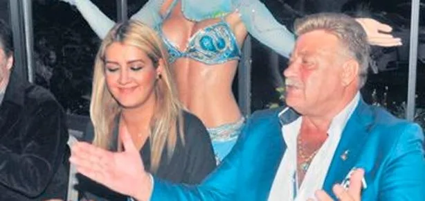 Felekten bir gece çaldı