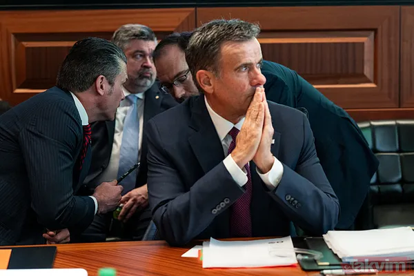 ABD GBU-57'leri ilk kez kullandı! Fordow havadan, Nanatz ve Isfahan denizden vuruldu | İsim isim Trump'ın "savaş" odasındakiler - 14