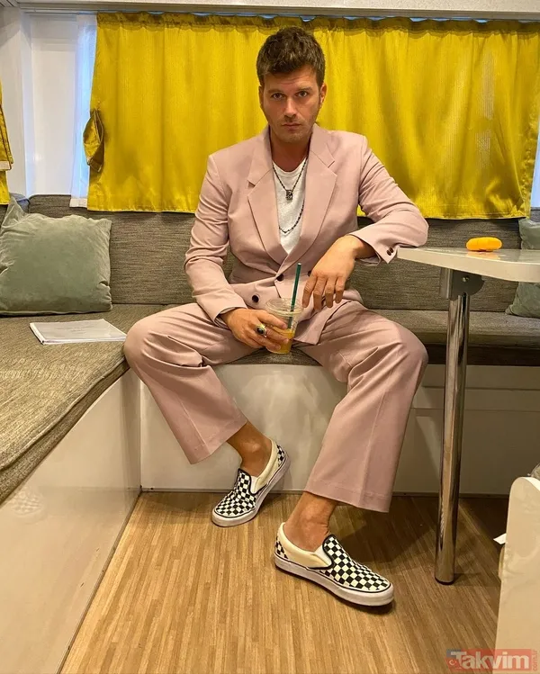 4 ay önce baba olmuştu! Kıvanç Tatlıtuğ üç güzelle görüntülendi! O iddialar ortalığı karıştırdı! Gözler eşi Başak Dizer’e çevrildi - 19