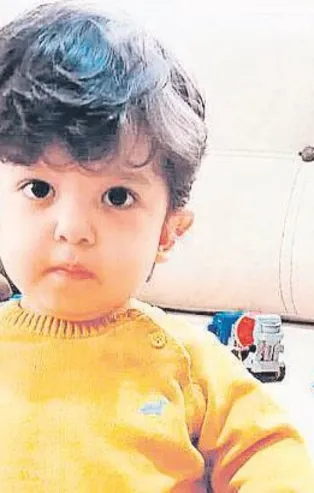 Akondroplazi tanısıyla mücadele veren Metehan Bebek Sağlık Bakanlığı’nın “Voxzogo” adlı ilaç sayesinde umudu arttı