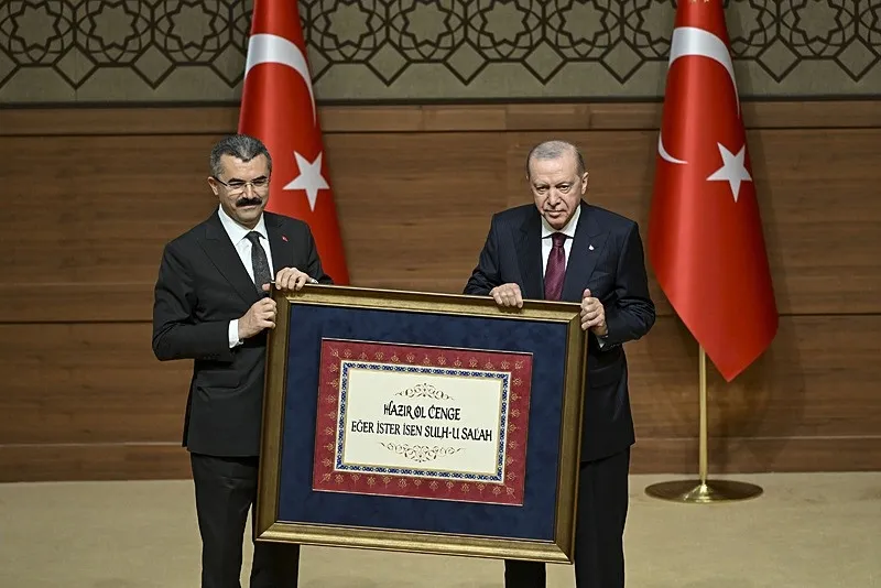 baskan-erdogandan-terorsuz-turkiye-vurgusu-devlet-vizyonudur-yapay-zeka-uyarisi-1781010441939.jpeg Başkan Erdoğan'dan Terörsüz Türkiye vurgusu: Devlet vizyonudur | Yapay zeka uyarısı-7