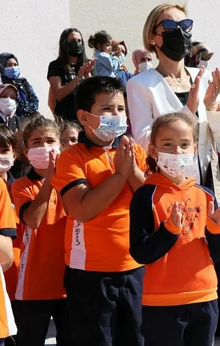 Koronavirüs nedeniyle yüz yüze eğitime ara veren okul var mı? Bakan Özer'den son dakika açıklaması