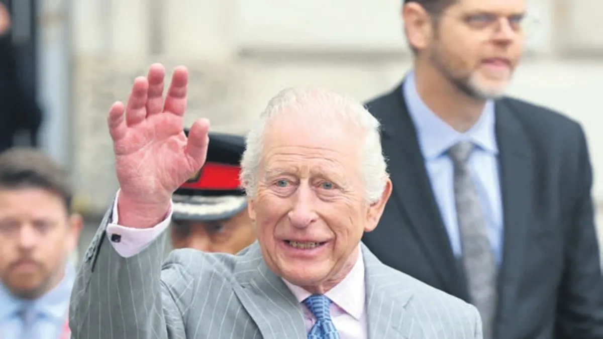 Kanser tedavisi gören Kral Charles hastaneye kaldırıldı!