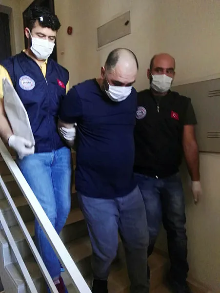 son-dakika-fetonun-sozde-mersin-imami-ve-il-ablasi-yakalandi-1592231034969.jpg Son dakika: FETÖ'nün sözde Mersin imamı ve il ablası yakalandı-1