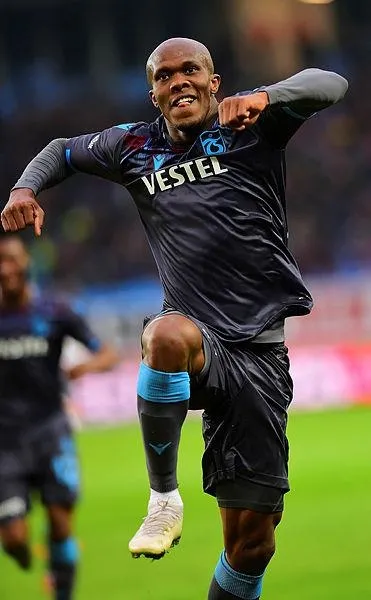 trabzonsporun-yildizi-nwakaemeden-duygulandiran-paylasim-83-yasindaki-halit-aygun-1645891774638.jpeg Trabzonspor'un yıldızı Nwakaeme’den duygulandıran paylaşım! 83 yaşındaki Halit Aygün...-2