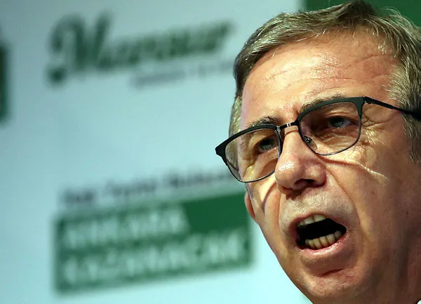 ankara-buyuksehir-belediyesini-87-milyon-tl-zarara-ugratan-chpli-mansur-yavasa-tepkiler-yukseliyor-1633769269708.jpg Ankara Büyükşehir Belediyesi'ni 87 milyon TL zarara uğratan CHP'li Mansur Yavaş'a tepkiler yükseliyor-6