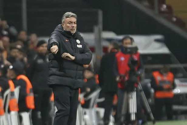 domenec-torrentten-fenando-muslera-aciklamasi-asigim-1651955327411.jpeg Domenec Torrent'ten Fenando Muslera açıklaması: Aşığım...-2