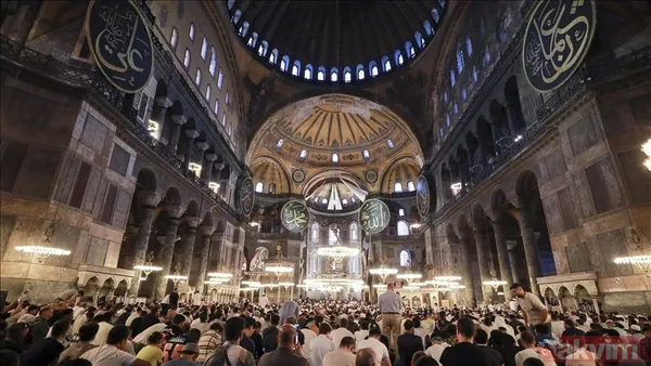 🎉 Arefe Gecesi Hazırlıkları Neler? Arefe Gecesi, Hem İbadet Hem De Dünyevi Hazırlıkların Yapıldığı Bir Zaman Dilimidir. Aileler Kurbanlıklarını Hazırlar,...