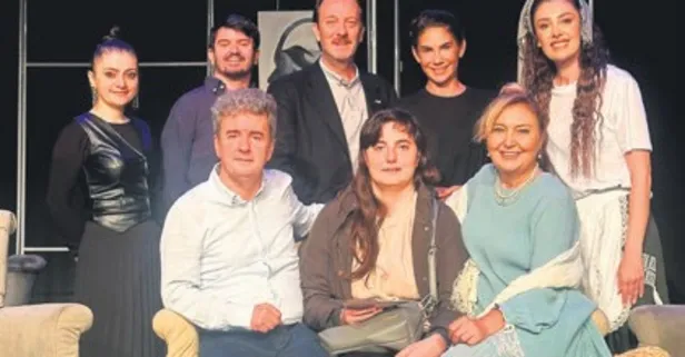 “Doktor Bana Bir Çare” oyunu izleyicilerden tam not aldı