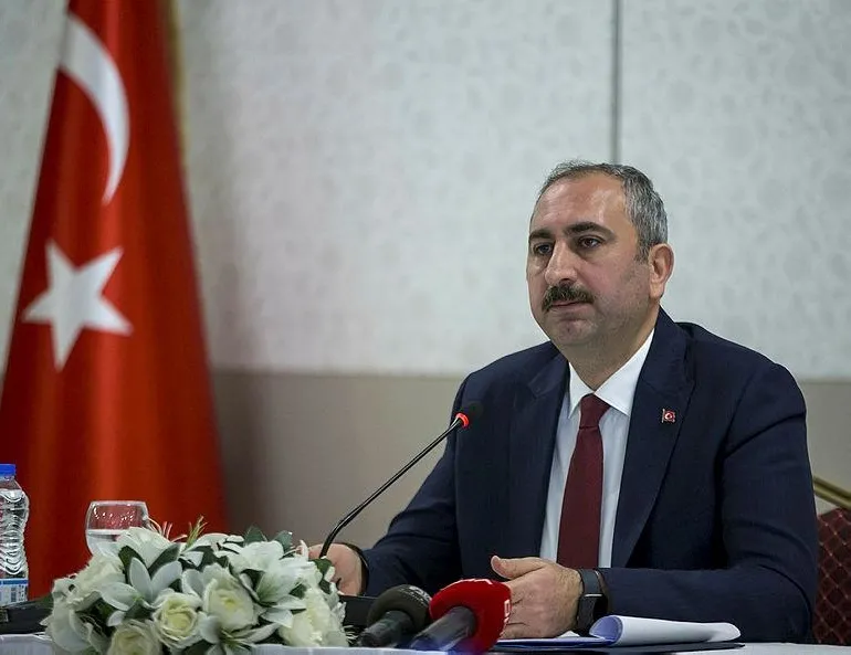 Bakan Gül’den flaş Ayasofya açıklaması
