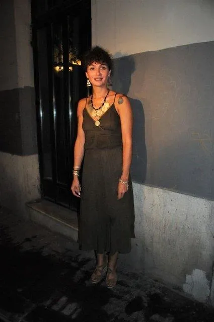 Birce Akalay'ın yeni imajı sosyal medyada olay oldu!-6