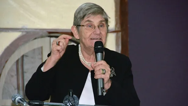 buyuk-tuzak-canan-karatay-zehir-yediriyorlar-diyerek-acikladi-insanlardan-gizliyorlar-sakin-tuketmeyin-1695329629301.jpg BÜYÜK TUZAK! "Zehir yediriyorlar" diyerek açıkladı! İnsanlardan gizliyorlar! Sakın tüketmeyin-6