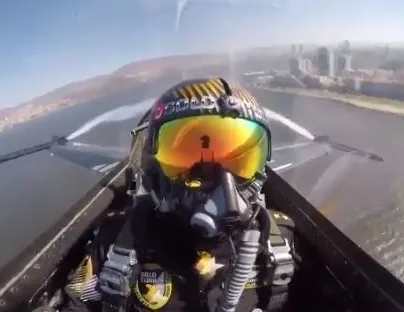 SOLOTÜRK, İzmir’in kurtuluşu şerefine uçtu!