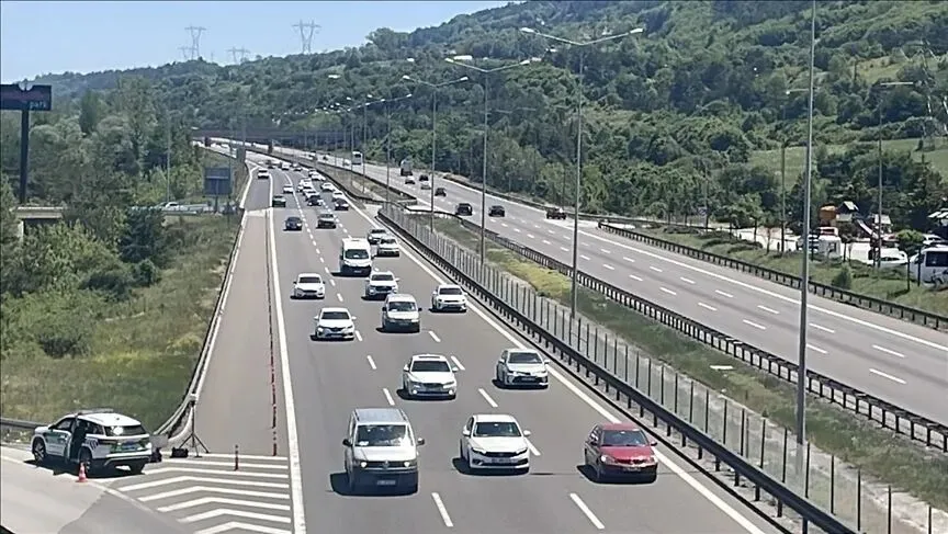 ankarada-denetim-noktalarini-paylasanlara-operasyon-1788294958477.jpeg Ankara'da denetim noktalarını paylaşanlara operasyon-3
