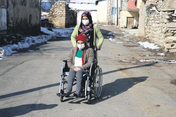 Kartal’da villaya şok baskın! Çok sayıda uyuşturucu ele geçirildi | Yurttan haberler-10